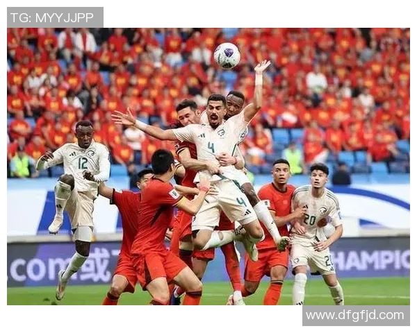 无耻犯规足球明星揭秘他们的争议行为引发热议与讨论 无耻犯规足球明星揭秘他们的争议行为引发热议与讨论