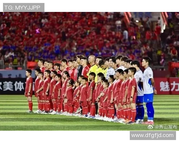 重庆足球队在足球团队协作排行榜中荣获第五名展现出强大团队精神与实力