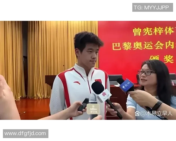 香港足球明星倾情助力女足发展展现体育精神与性别平等新风貌